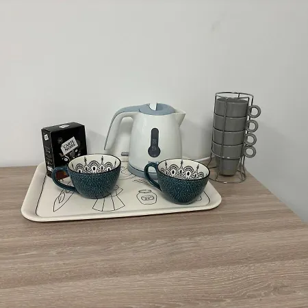 Proche Vienne 38200 * Jardin